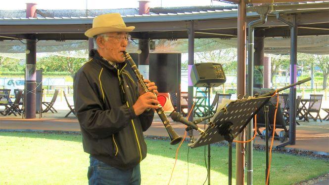 「チャーリー栗原」各種管楽器のマラソン演奏 「チャーリー栗原」各種管楽器のマラソン演奏