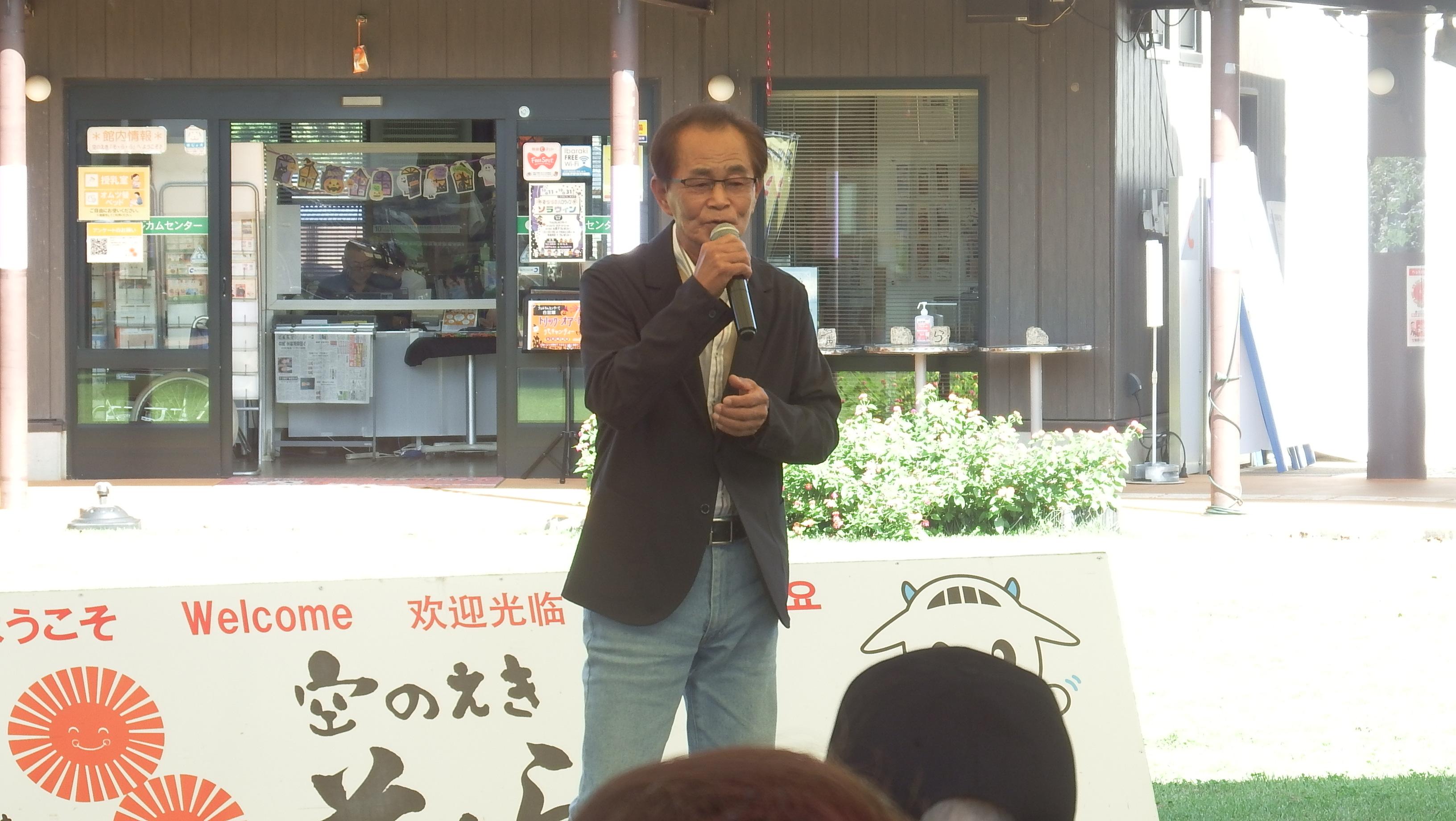 カラオケ楽園出演者写真4 カラオケ楽園出演者写真4