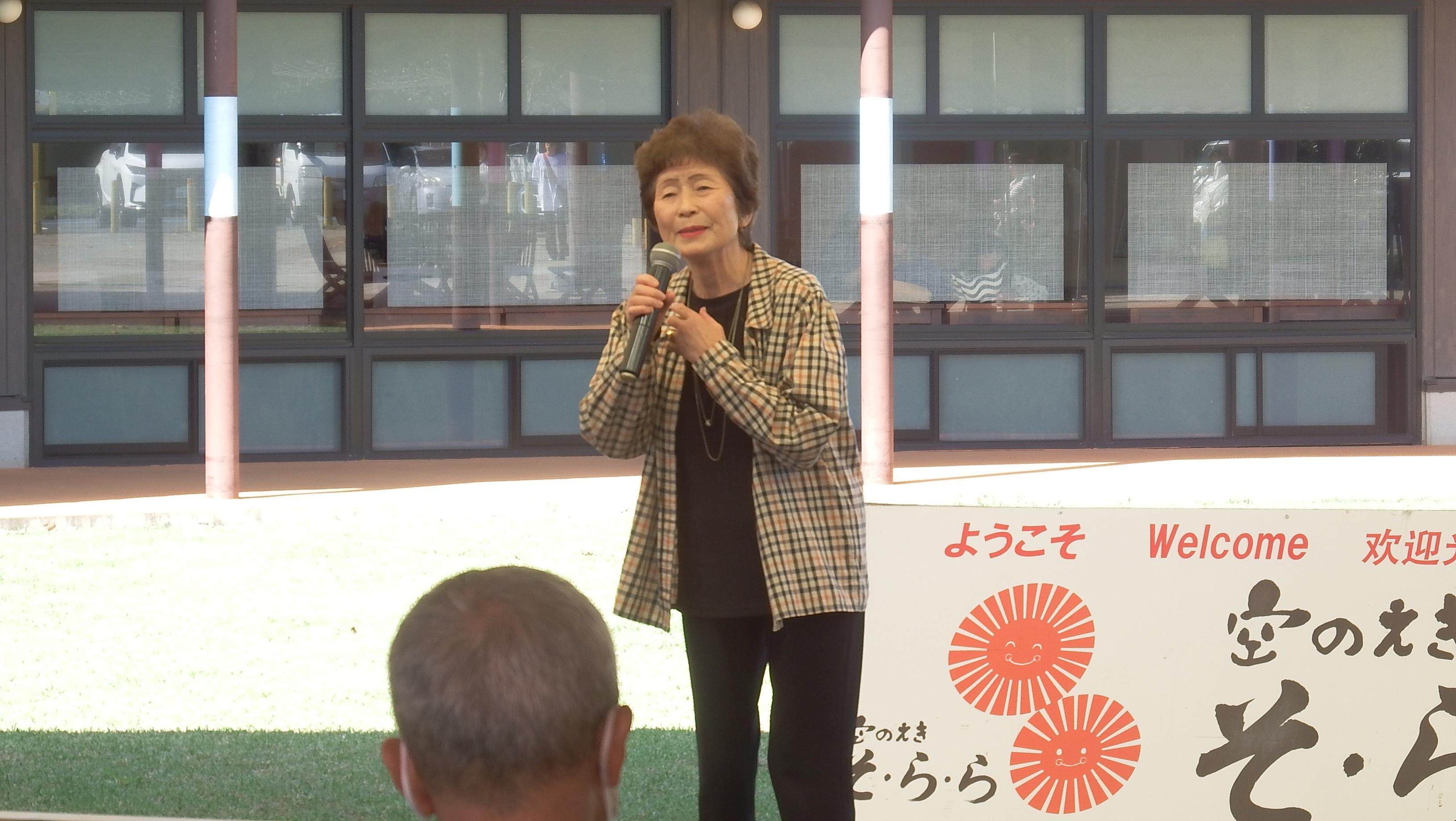 カラオケ楽園出演者写真18 カラオケ楽園出演者写真18