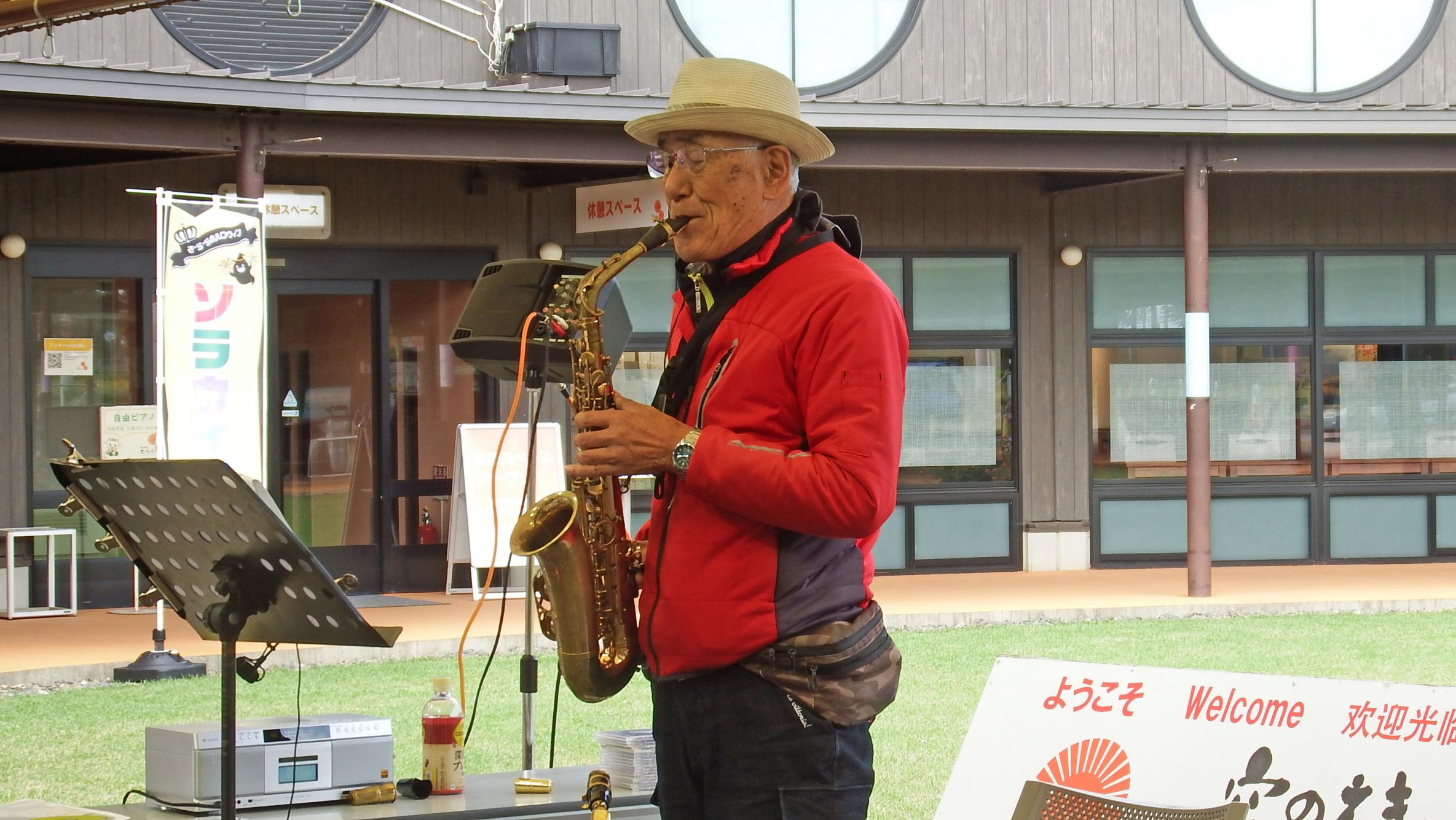 アルトサックス写真 アルトサックス写真