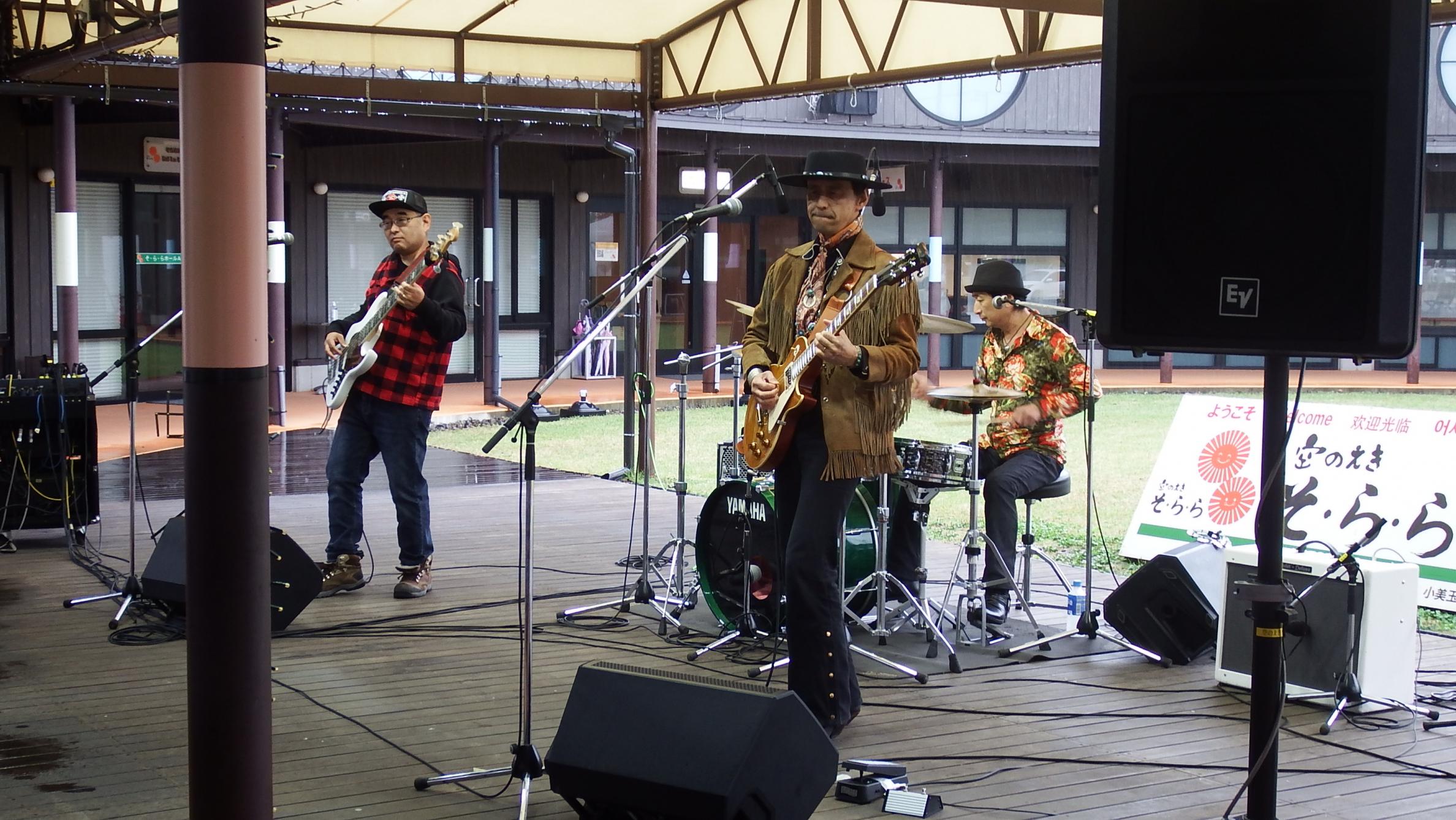 ブルースブリスターズ写真1 ブルースブリスターズ写真1