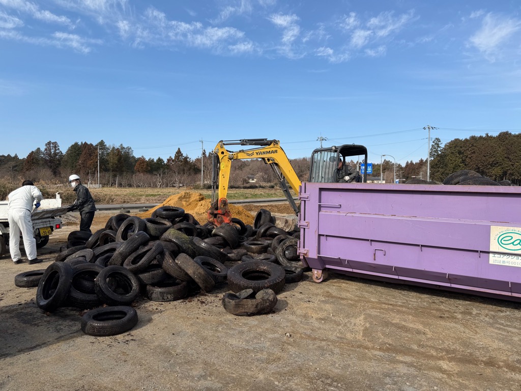 タイヤ搬入2 タイヤ搬入2